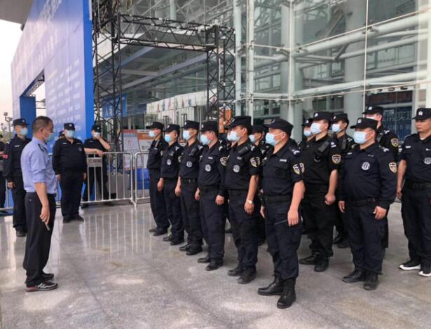 長沙市保安協(xié)會成功舉辦第二期“大?！惫歉膳嘤?xùn)班
